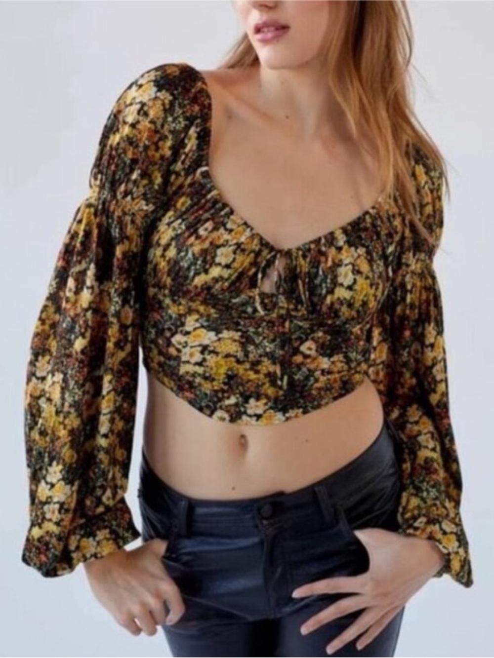 Urban Outfitters | Elowen Blouse Black Motif Floral Small Cropped Fall Autumn